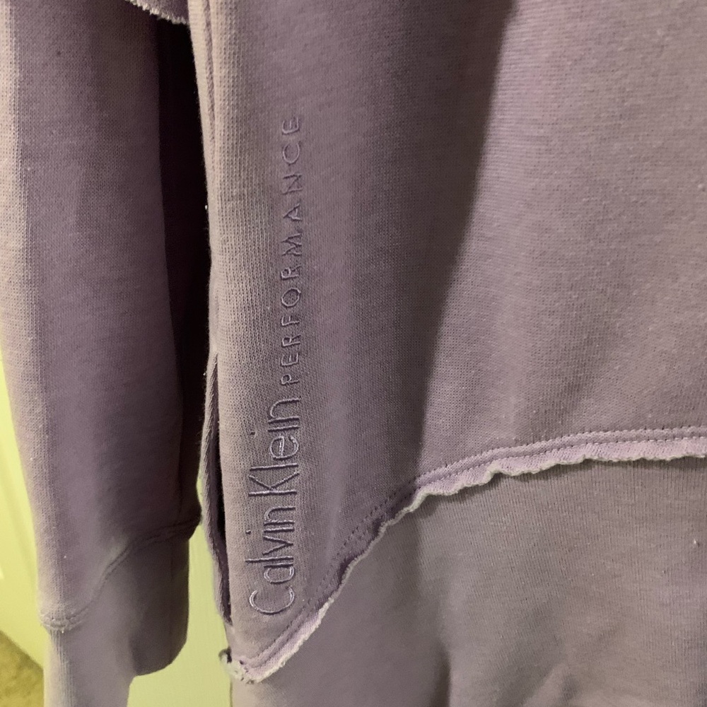 Calvin Klein Lavender Shawl Sweater - Picture 3 of 8